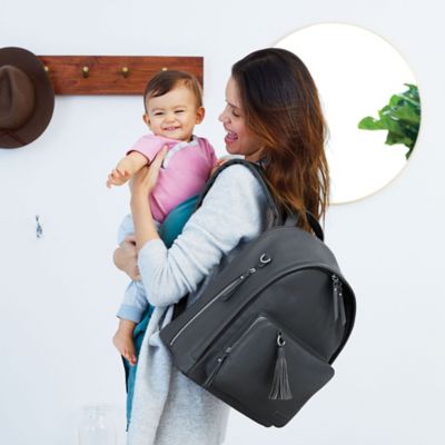 skip hop greenwich simply chic diaper backpack black