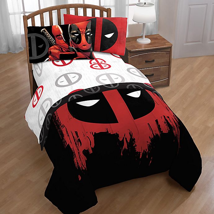 Marvel® Deadpool Invasion Full/Queen Comforter