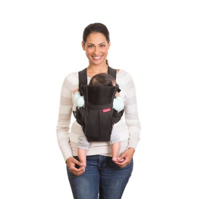 infantino swift classic carrier black