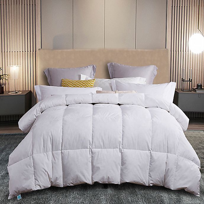 Martha Stewart White Feather and Down Full/Queen Comforter