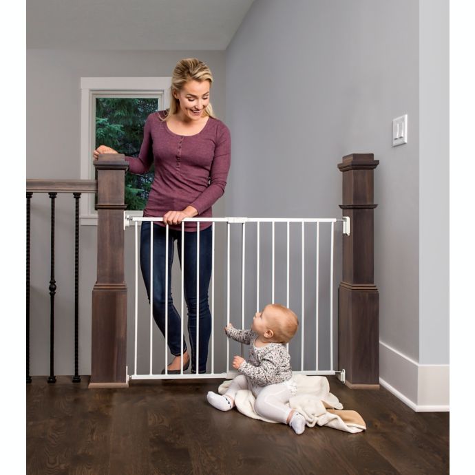regalo top of stair baby gate in white