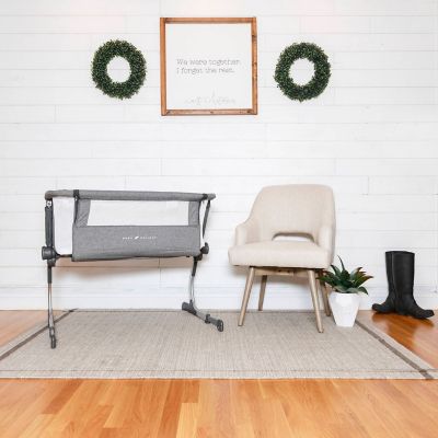 baby delight bedside me dreamer bassinet & bedside sleeper in charcoal grey