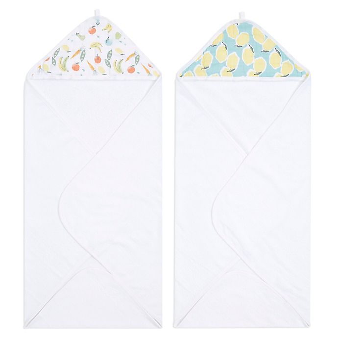 aden + anais™ essentials Farm to Table 2-Pack Hooded Towels in Grey
