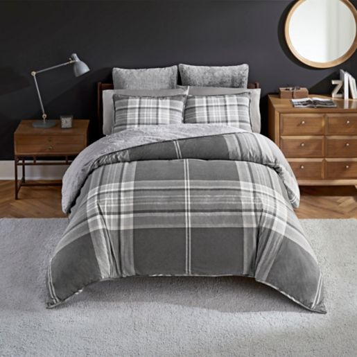 UGG® Paxton 3-Piece Reversible Comforter Set