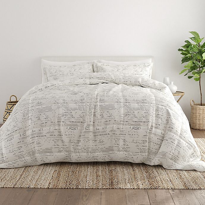 Home Collection Distressed Field 3-Piece King/California King Comforter Set in Light Grey