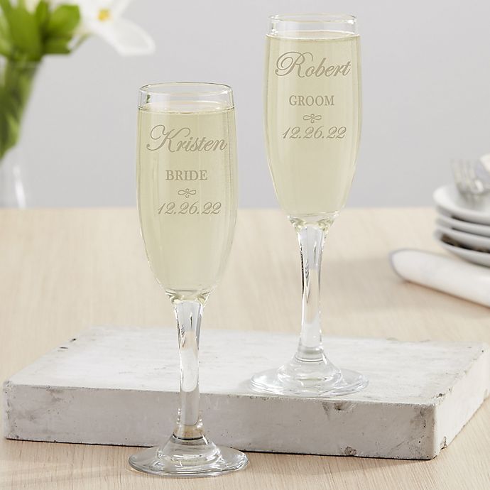 Mr & Mrs Bride and Groom Wedding Set of 2 Champagne Flutes Wine Glasses Gifts