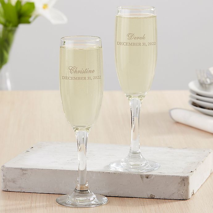 Pair of Mr & Mrs Champagne Flutes Name & Date Personalised Wedding Glassware 