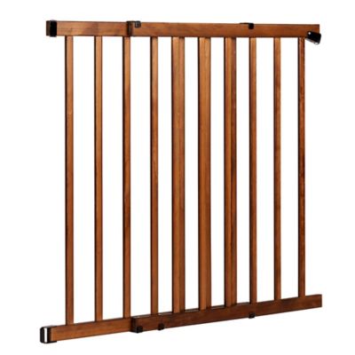 bed bath & beyond baby gates