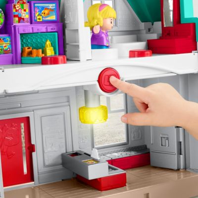 little people big helpers home