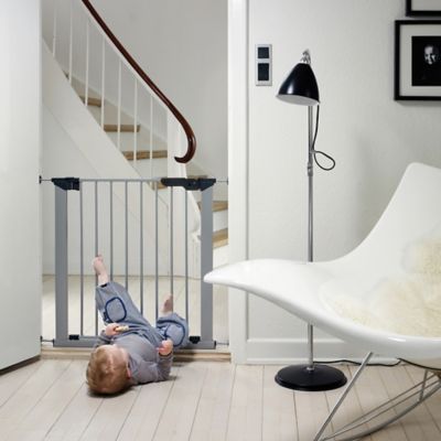 babydan premier true pressure fit safety gate