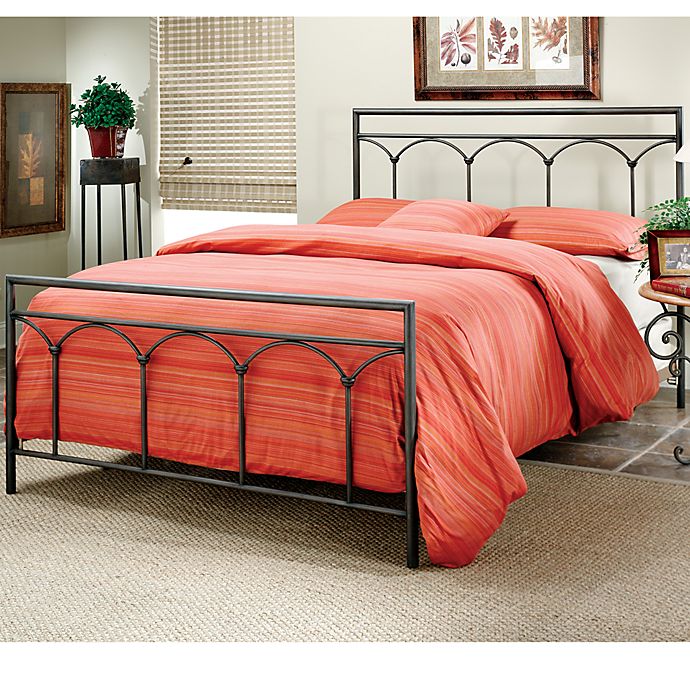 Hillsdale McKenzie Queen Bed Set with Rails