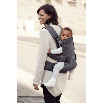 baby bjorn carrier adjust height