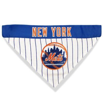 mets dog bandana