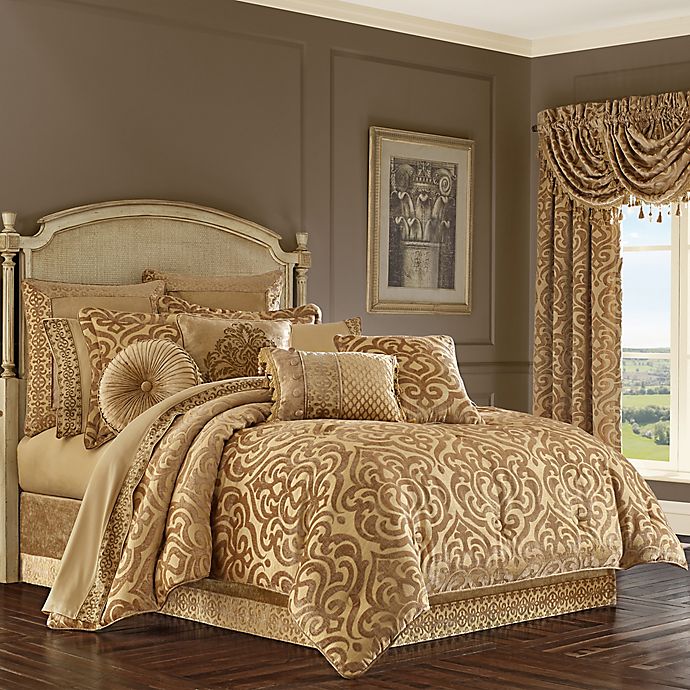 J. Queen New York™ Sicily Queen Comforter Set in Gold