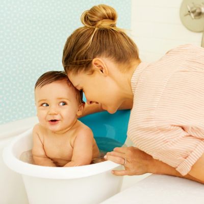 munchkin sit & soak tub