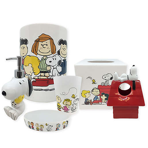 Peanuts Bath Accessory Collection, Snoopy Shower Curtain Set