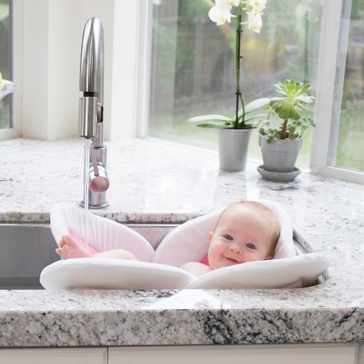 Blooming Baby Bath Lotus Pink