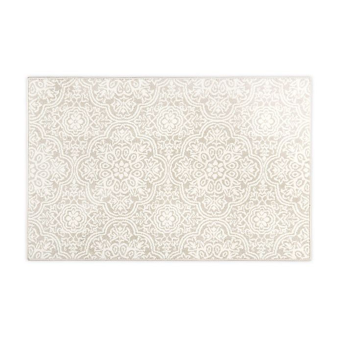 Home Dynamix Westwood Floral Medallion 1'6 x 2'6 Accent Rug in Taupe
