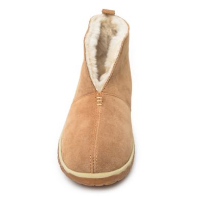 bed bath and beyond minnetonka slippers