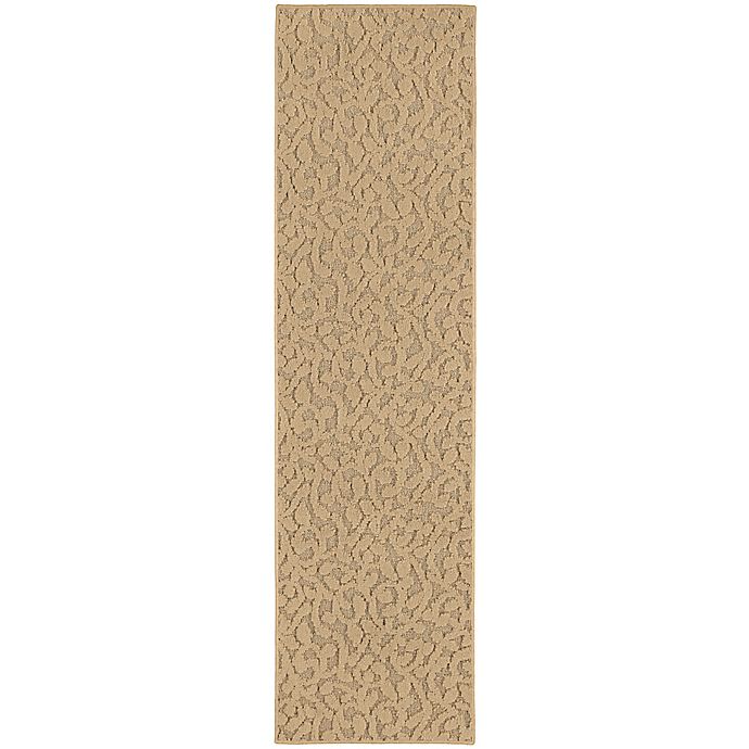 Ivy 2' x 8' Tufted Runner in Tan