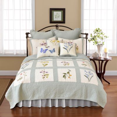 bed bath beyond quilts