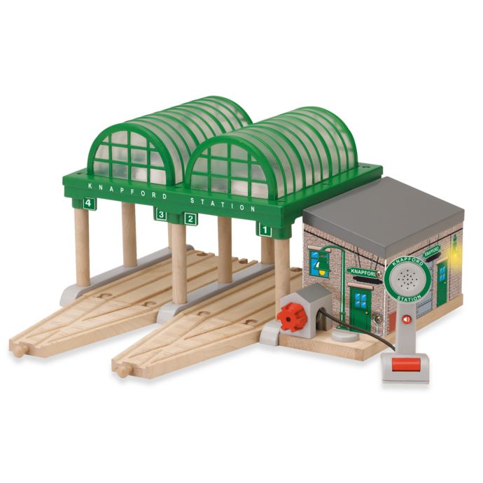 thomas wooden deluxe knapford station