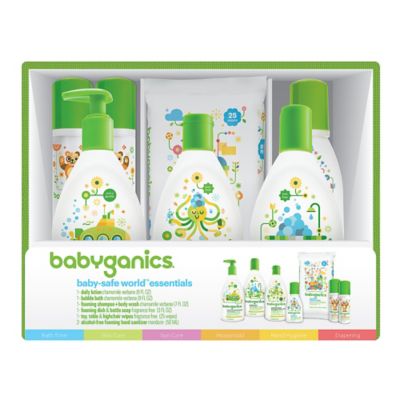 newborn essentials gift set