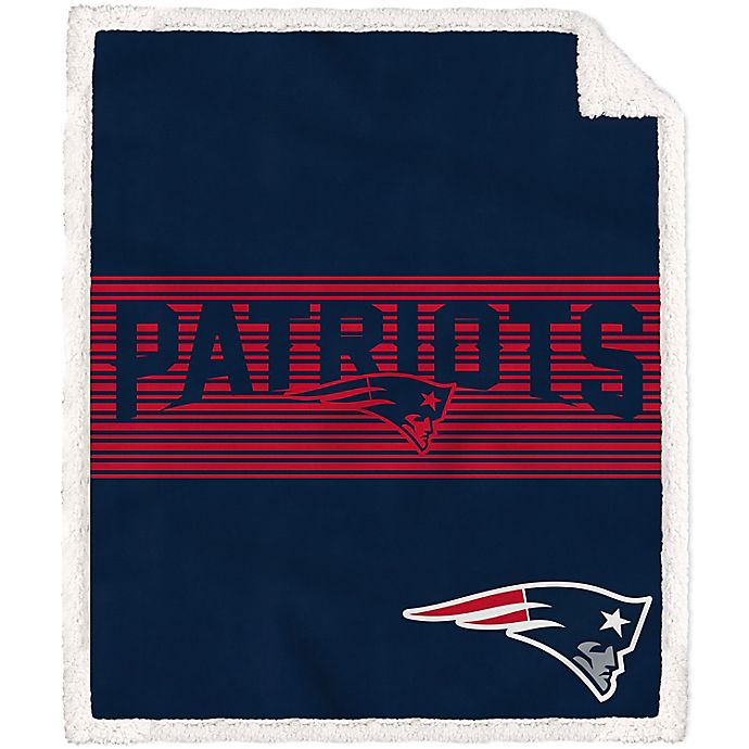 NFL New England Patriots Center Stripe Sherpa Trim Blanket