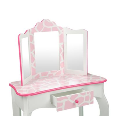 gisele vanity table