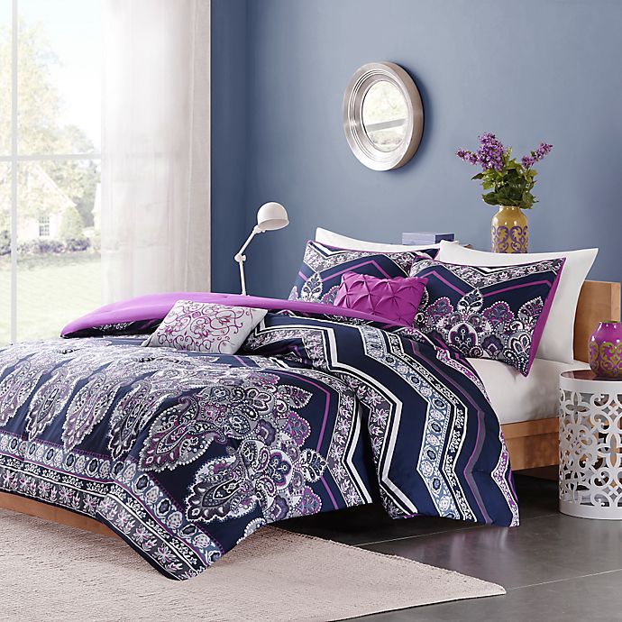 Intelligent Design Adley Full/Queen Comforter Set in Purple
