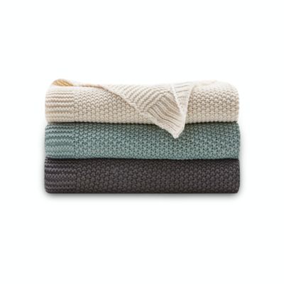 Throw Blankets | Bed Bath and Beyond Canada
