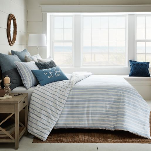 Bee & Willow 3-Piece King Comforter Set 
