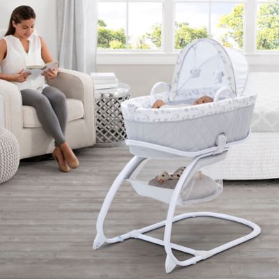 delta moses bassinet