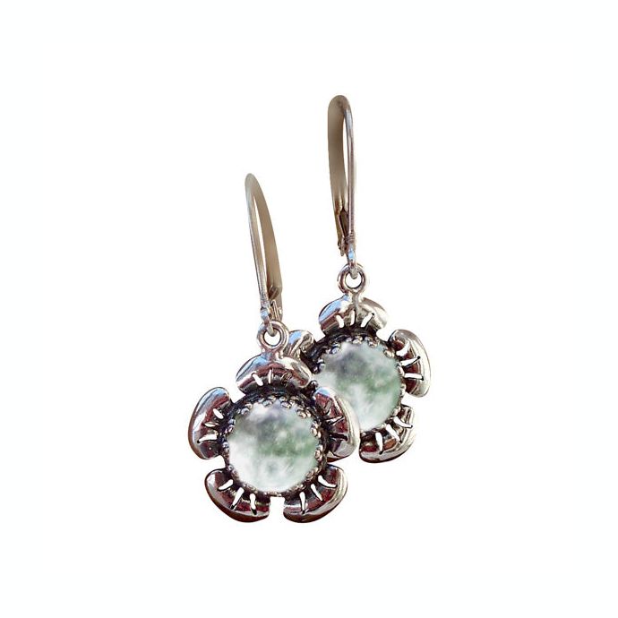 Bottled Up Designs Flowers In Sterling Silver Lever Back Earrings Bed