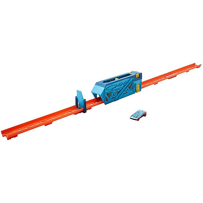 Hot Wheels Track Builder Unlimited Slide & Launch Pack with 1 64 Scale Vehicle