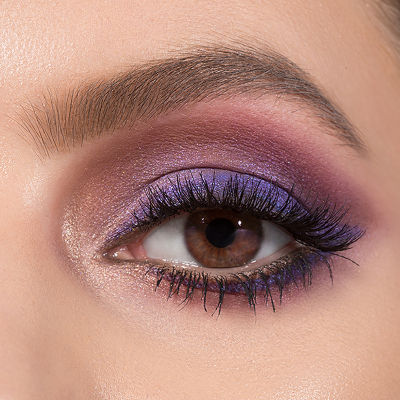 purple eyeshadow