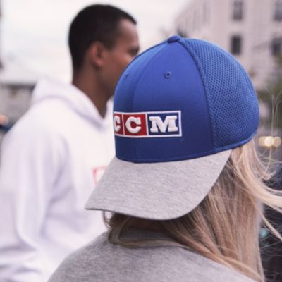 Ccm best sale hockey cap