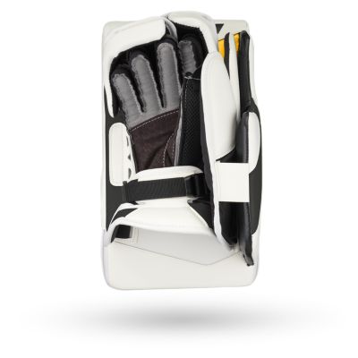 CCM EFLEX 7.9 GOALIE BLOCKER INTERMEDIATE
