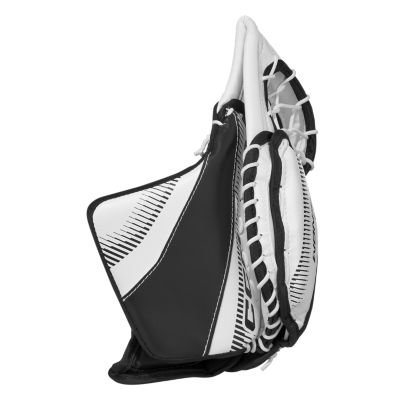 CCM Phenom Goalie Glove Youth