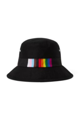 Pride b&oslash;llehatten