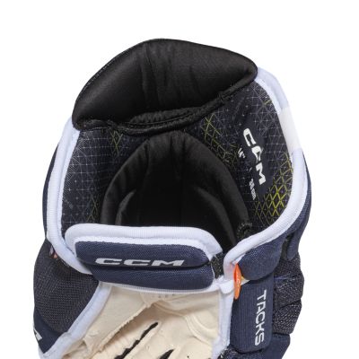 TACKS 4 ROLL PRO 3 GLOVES SENIOR