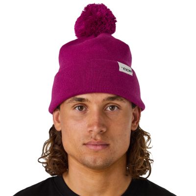 Casual strikkelue med dusk