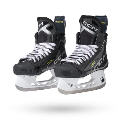 Boys CCM hockey skates skate size 3 (35 Euro) shoe size deals 4 (36 Euro)