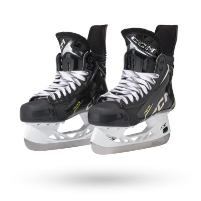 CCM SUPER deals TACK 451 Ice Skates