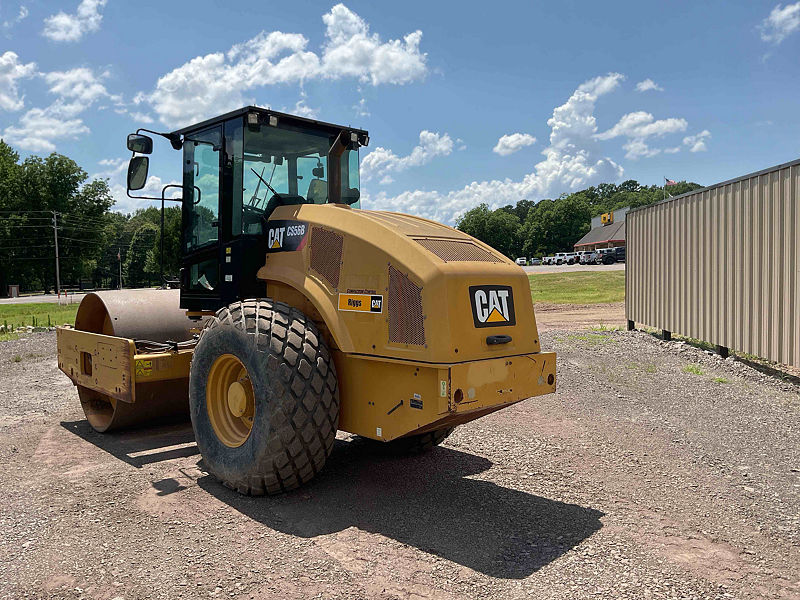 2015 CAT CS56B