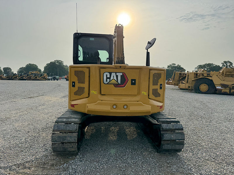 2022 CAT 30907CR