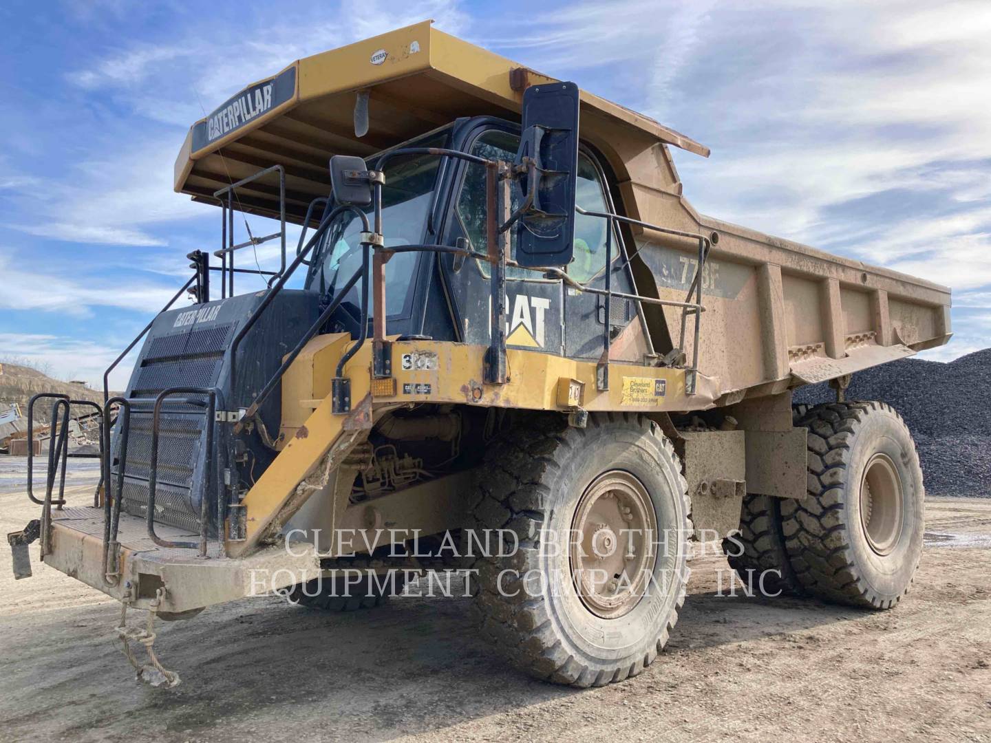 773F