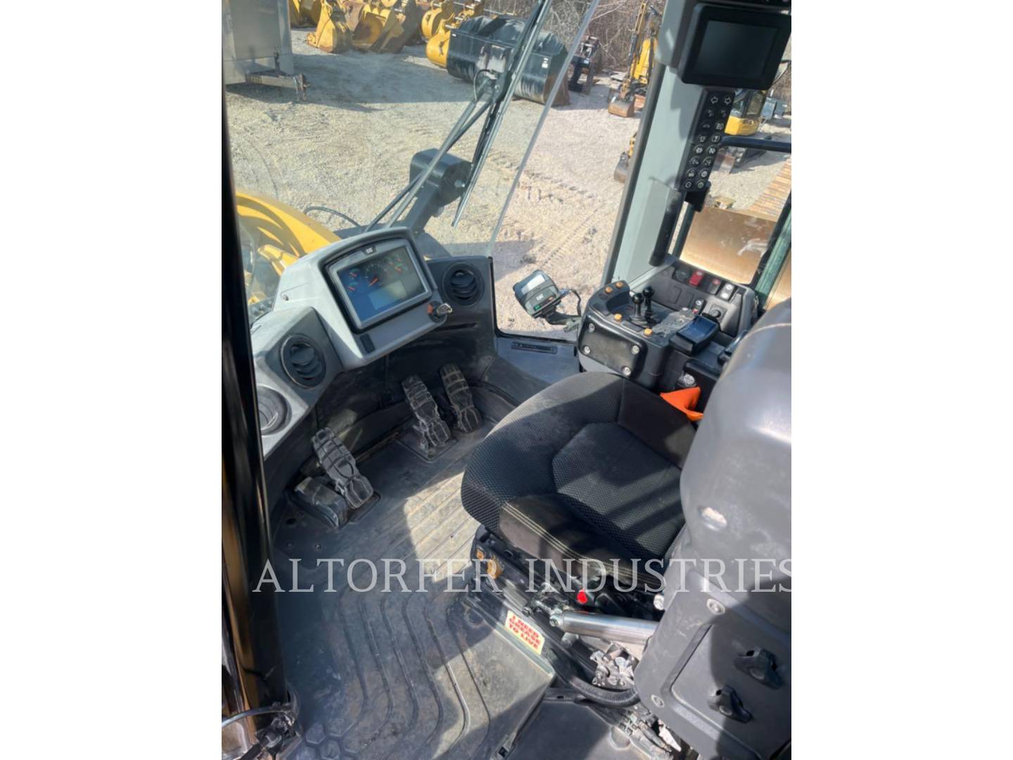 2021 CAT 982M &#8211; #10179574