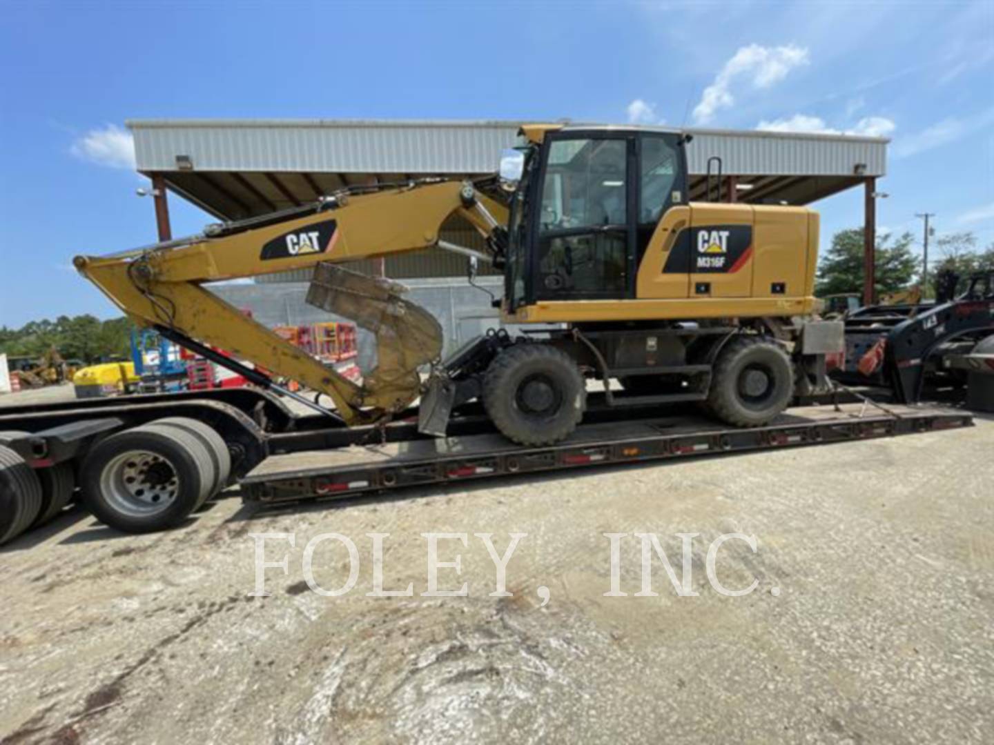 Photo of a  Caterpillar M316F