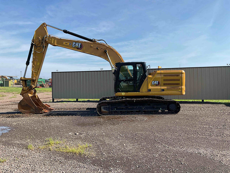 2023 CAT 32607